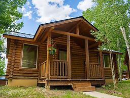 High Creek Lodge & Cabins