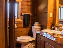 High Creek Lodge & Cabins