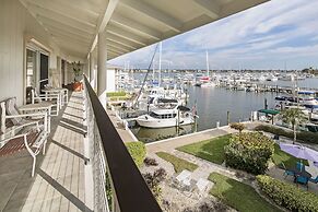 Cove Inn on Naples Bay