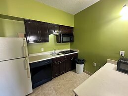 Guest Cottage & Suites By OYO Brunswick/Golden Isles