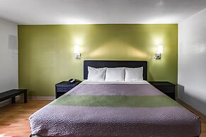 Motel 6 Augusta, KS