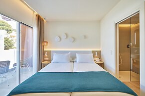 Universal Hotel Aquamarin