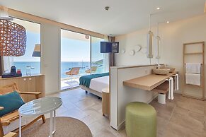 Universal Hotel Aquamarin