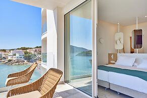 Universal Hotel Aquamarin