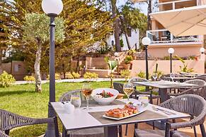 Universal Aparthotel Don Camilo