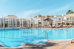 Los Olivos Beach Resort