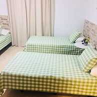 Hostal Residencia Cardona