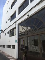 Hostal Residencia Cardona