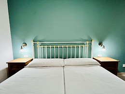 Apartamentos Frontera