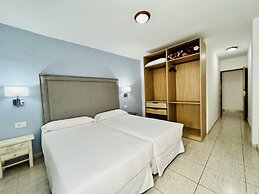 Apartamentos Frontera