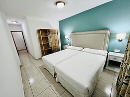 Apartamentos Frontera