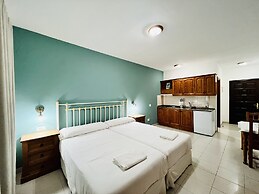 Apartamentos Frontera