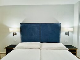 Apartamentos Frontera