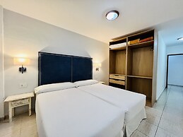 Apartamentos Frontera