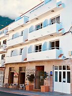 Apartamentos Frontera