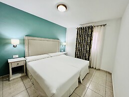 Apartamentos Frontera