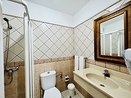 Apartamentos Frontera