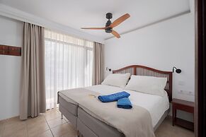 Sunsuites Carolina