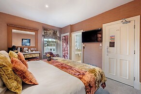 Cranleigh Boutique