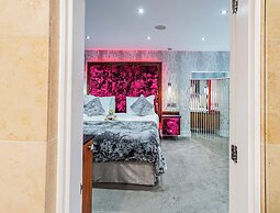 Cranleigh Boutique