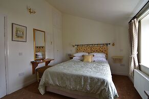 The Abbey Hotel and Apartments