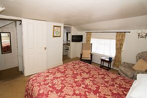 The Abbey Hotel and Apartments