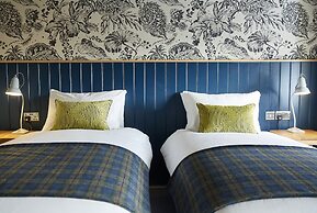 The Hartwood Hall Hotel by Greene King Inns