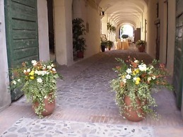 Relais Fontevivo