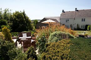 Yalbury Cottage