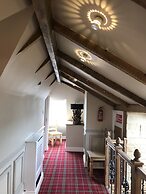 Farnley Tower Guesthouse