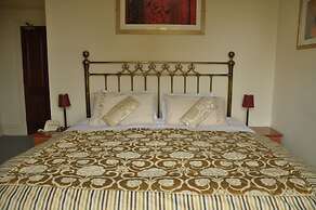 Farnley Tower Guesthouse