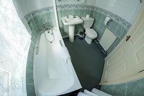 Farnley Tower Guesthouse