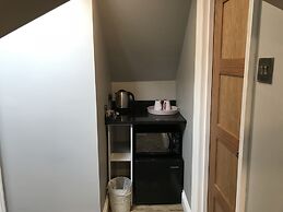 Farnley Tower Guesthouse