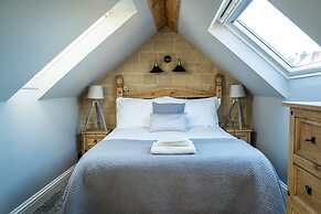 Farnley Tower Guesthouse