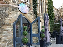 Farnley Tower Guesthouse