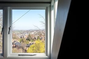 Farnley Tower Guesthouse