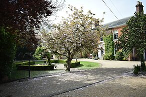 Glendower House Apartments