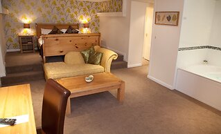 King Charles Hotel