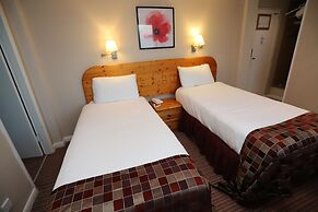 King Charles Hotel