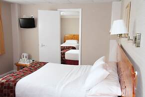 King Charles Hotel
