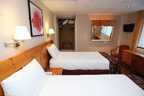 King Charles Hotel
