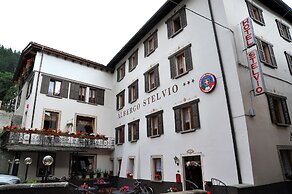 Albergo Stelvio