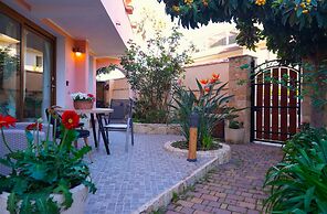 Flowery Inn Villa