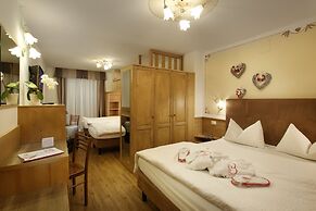 Cavallino Lovely Hotel