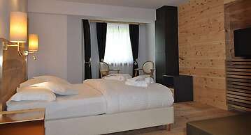 Chalet Laura Lodge Hotel