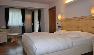 Chalet Laura Lodge Hotel