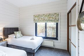 Roydon Marina Village