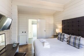 Roydon Marina Village