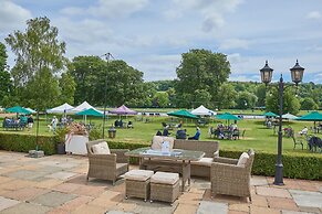 Phyllis Court Members Club