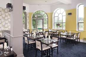 Derwent Manor Apartments